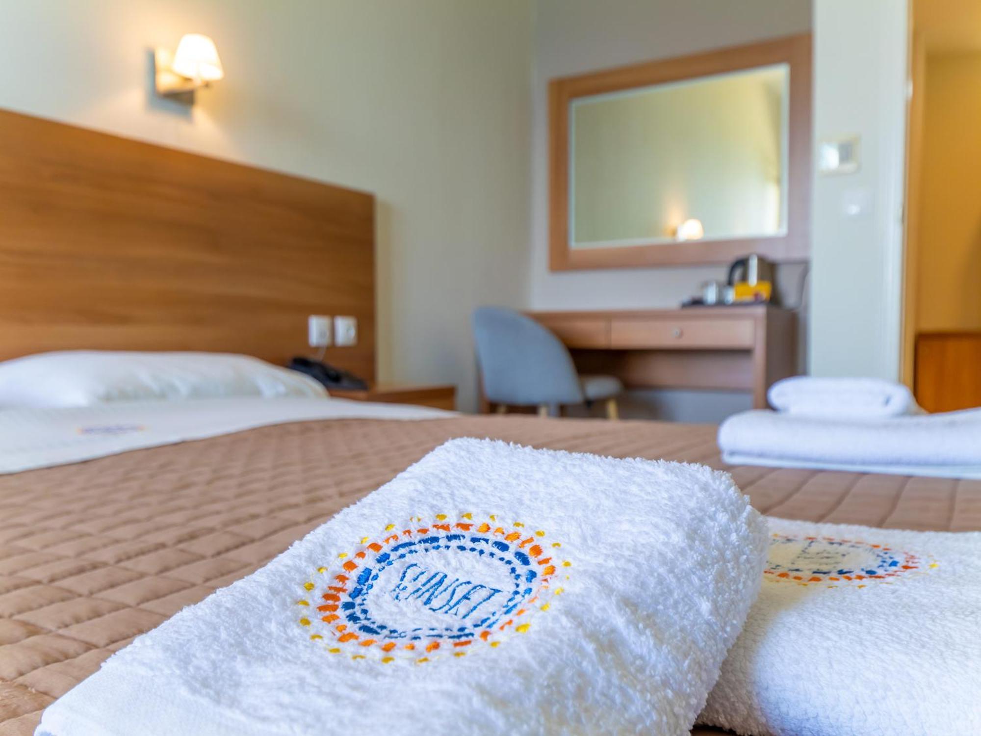 Sunset Hotel Xiropigado Ngoại thất bức ảnh